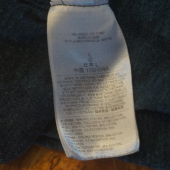 Sweatshirt - Picture 6 of 6